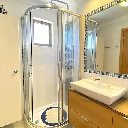 7 With Pool By Homing Apartment *